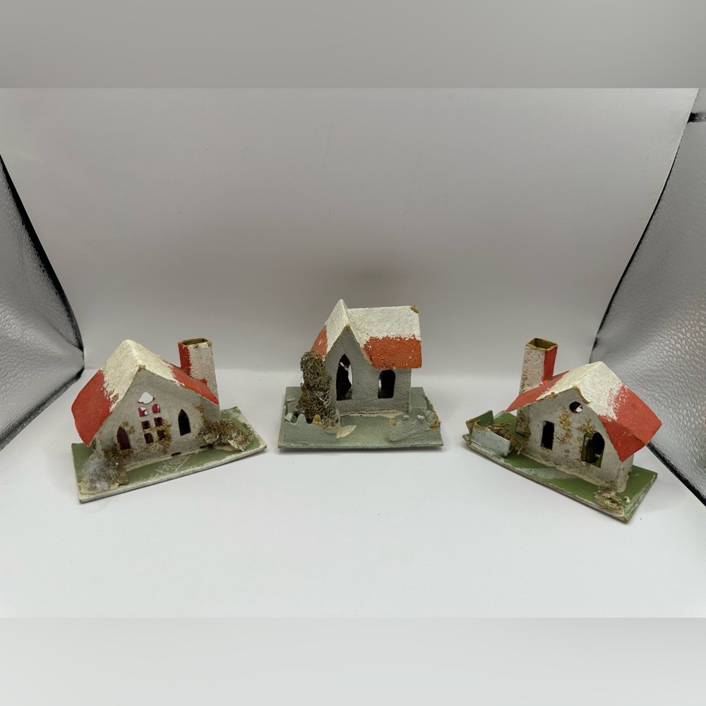 Set of three vintage Putz houses Made in Japan